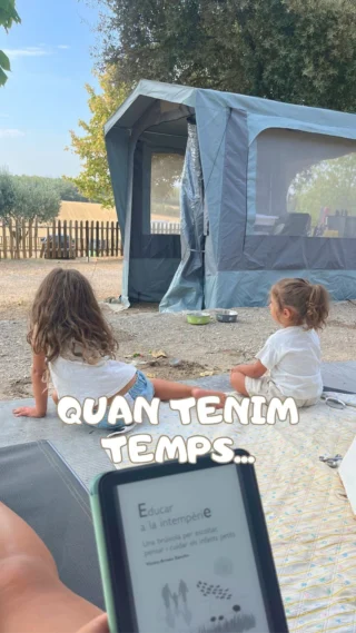 Instagram post from ambientsacasa. This post is in position 1.